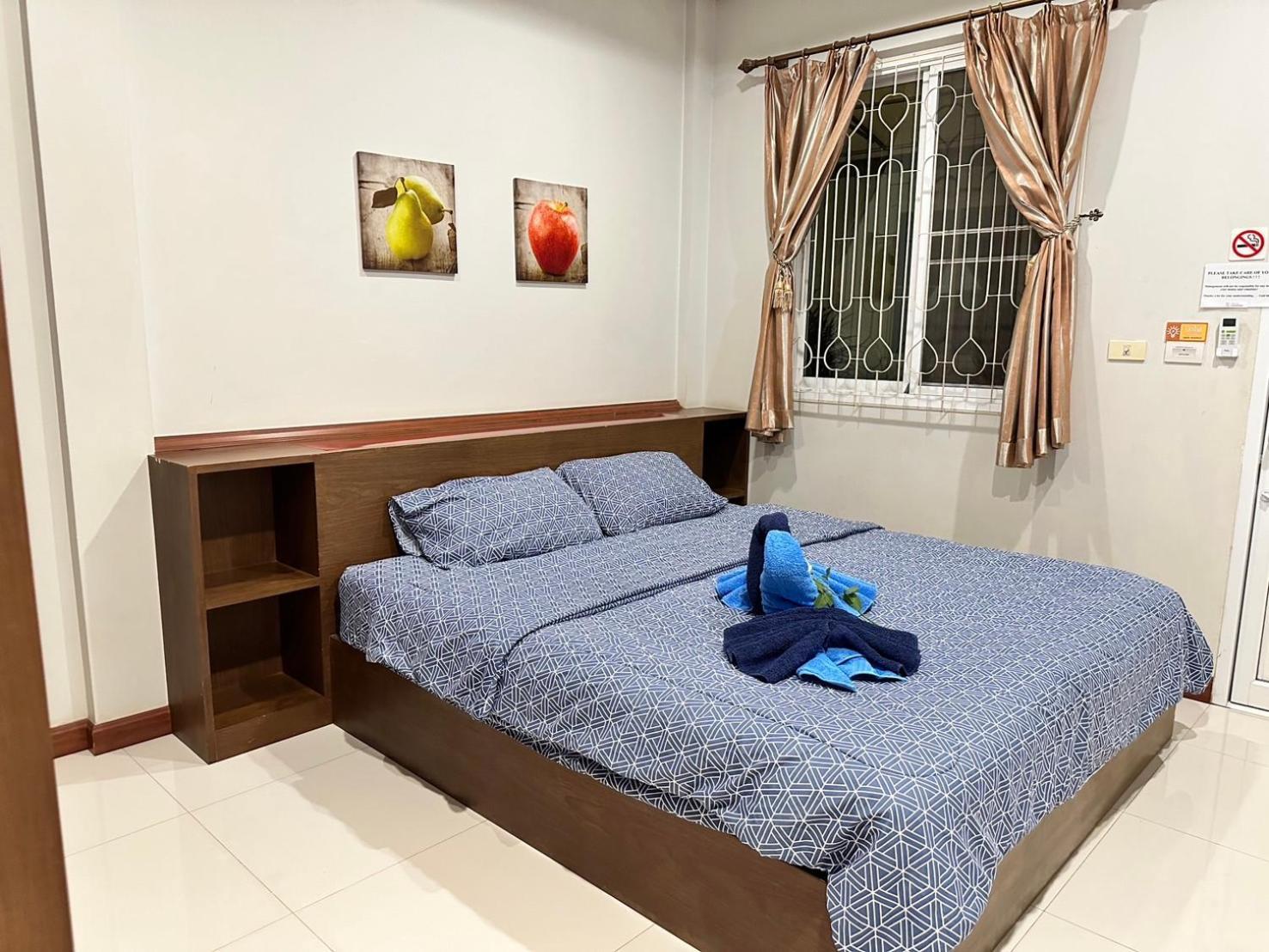Nuch'S Apple Guest House Si Bun Ruang Exterior foto